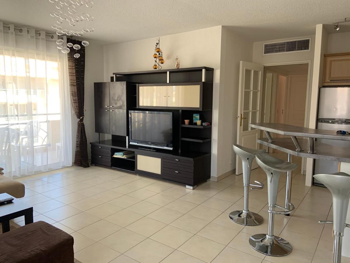 Port Frejus - Le Romanee - Appartement Vue Mer - 2 Chambres Exteriör bild